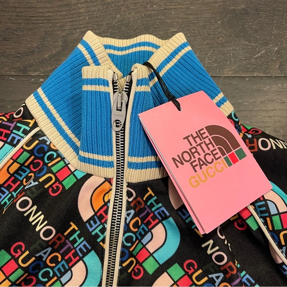 🆕Authentic Gucci × The North Face Black Allover-Logo track jacket Size medium - Picture 2 of 7